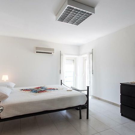 Tyche Appartement Syracuse Buitenkant foto